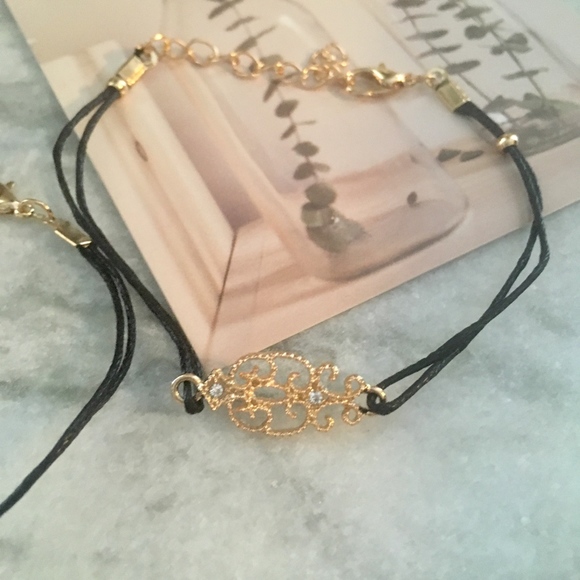 'My Guide' Compass Gold and Black 5 Piece Bracelet - Picture 5 of 7